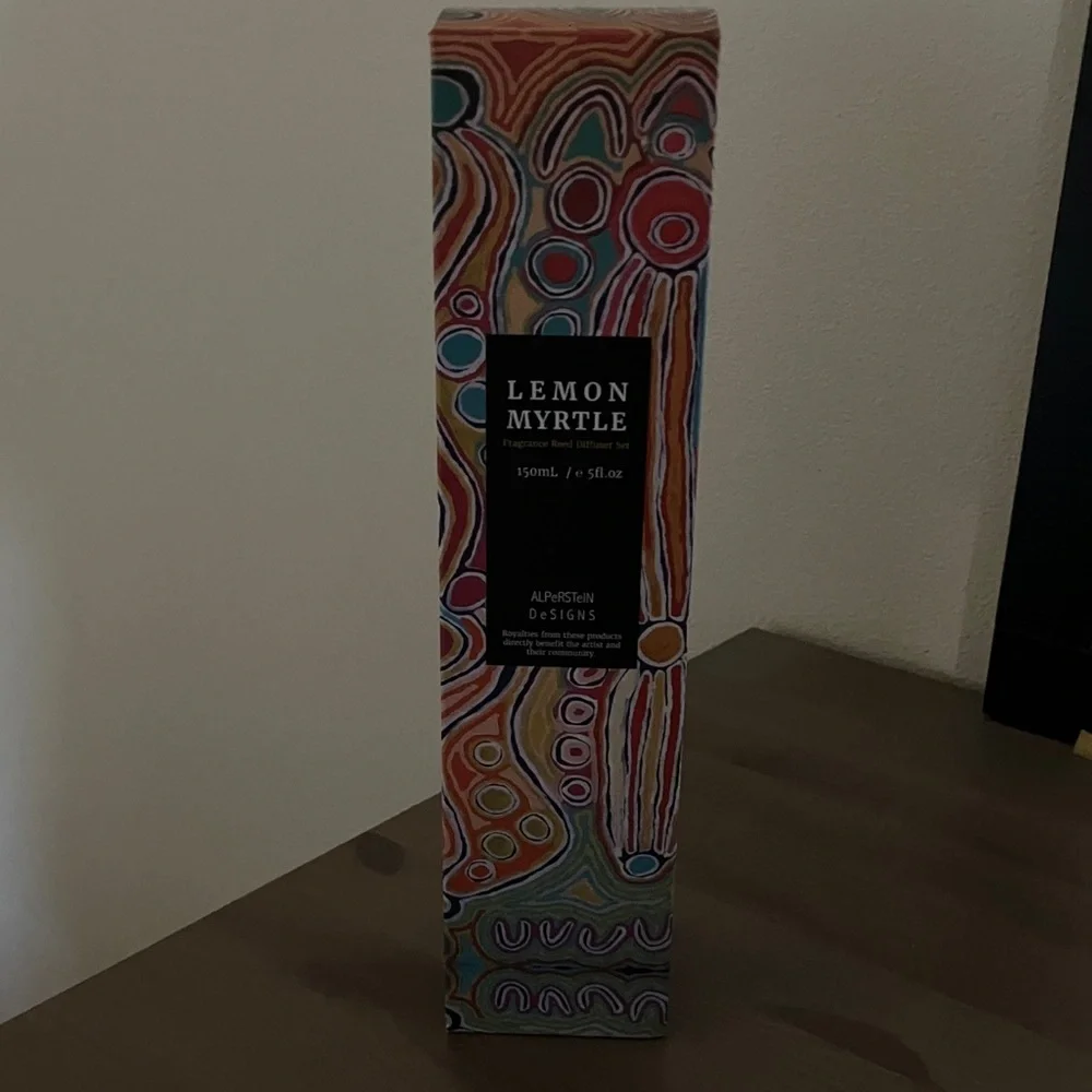 Lemon Myrtle Reed Diffuser - Colorful Abstract Pattern - Picture 2 of 6